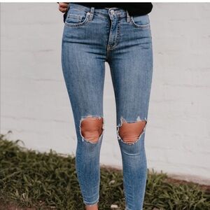 FREE PEOPLE High Rise Busted Knee Skinny Jean in size 27